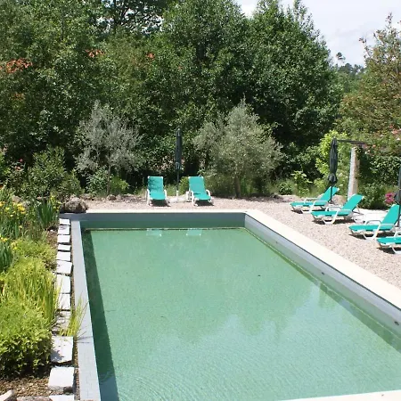 Сasa de vacaciones Spacious Holiday In Covas With Swimming Pool *