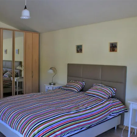 Сasa de vacaciones Spacious Holiday In Covas With Swimming Pool Tábua